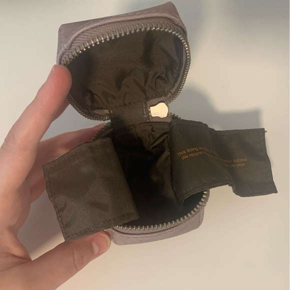 BNWOT Matt and Nat travel jewelry case - Picture 5 of 7